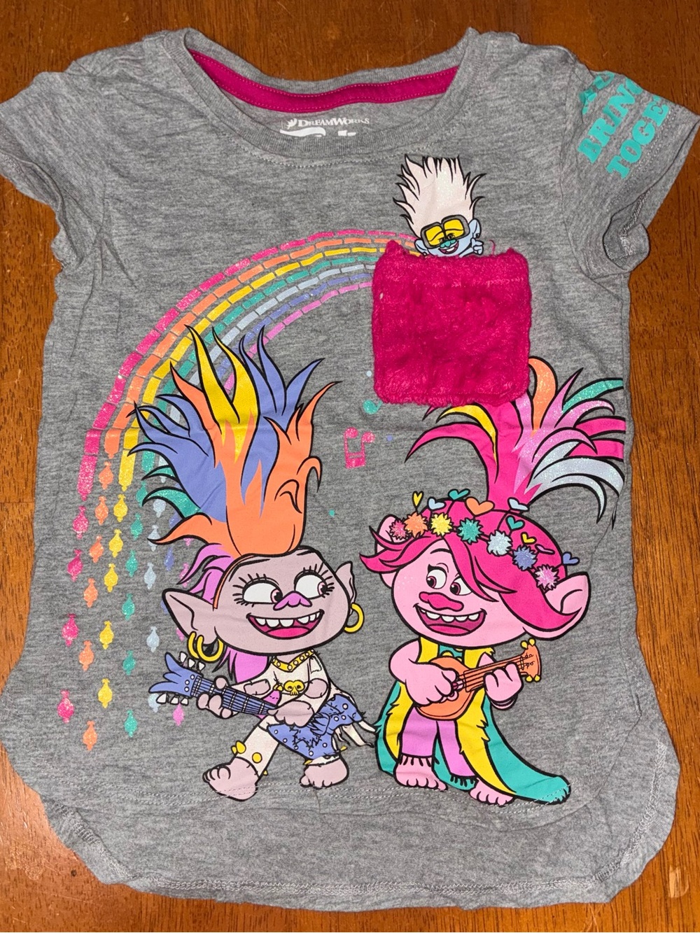 DreamWorks Trolls Graphic Tee - Gray & Hot Pink Pocket